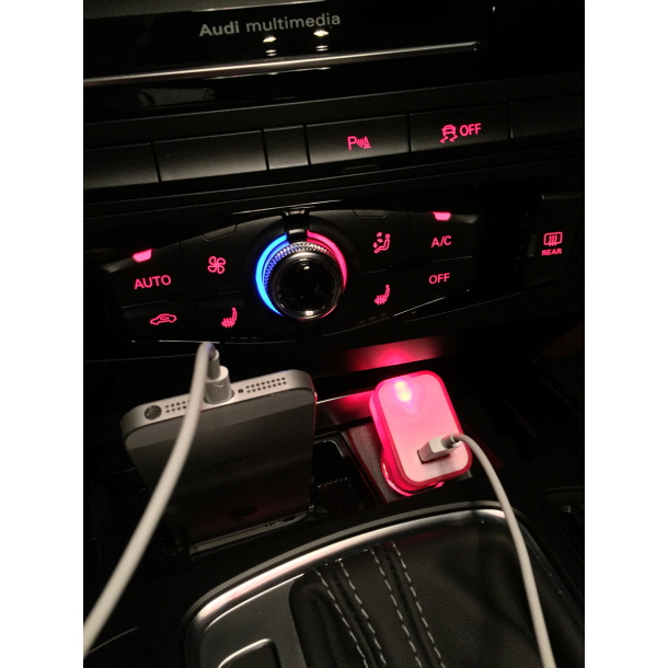 Waze - ładowarka samochodowa USB