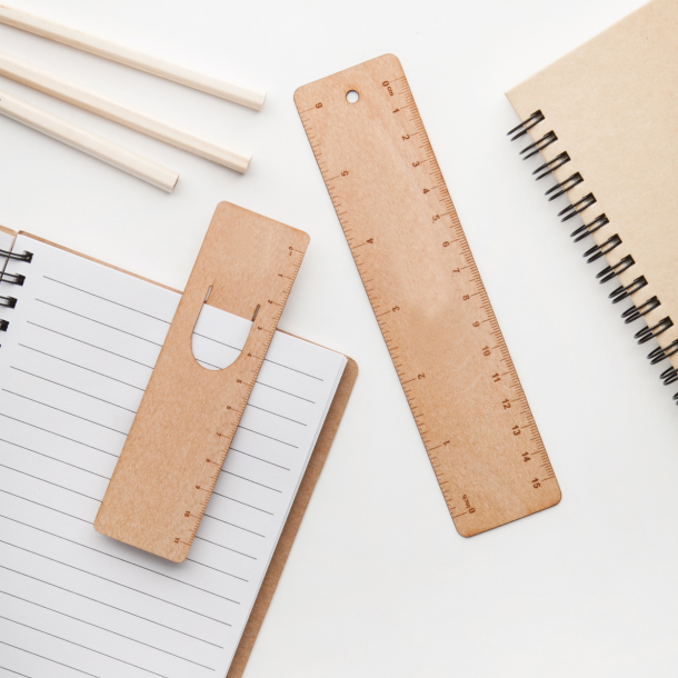 Bomler - zakładka z linijką