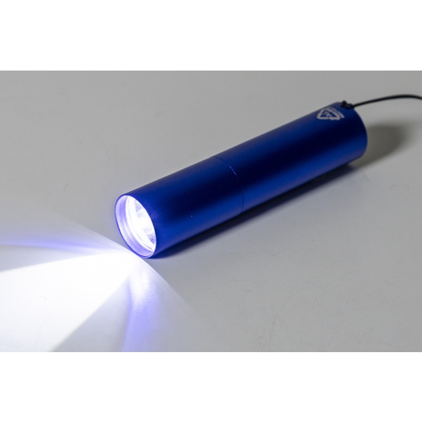 Chargelight Tone - latarka akumulatorowa z recyklingowanego aluminium