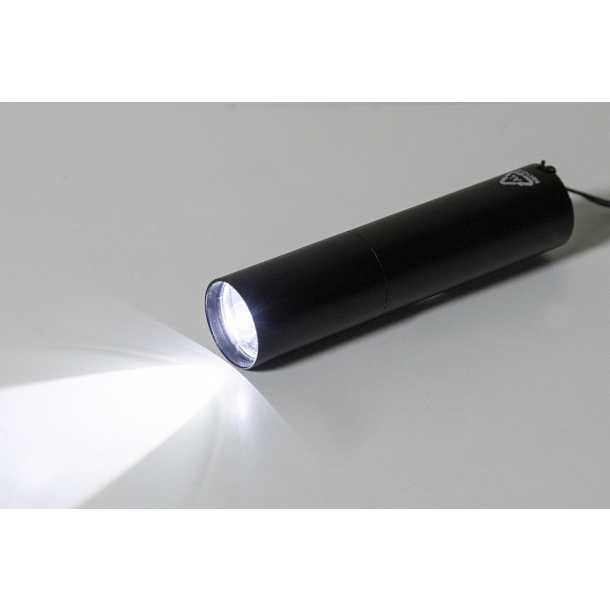 Chargelight Tone - latarka akumulatorowa z recyklingowanego aluminium