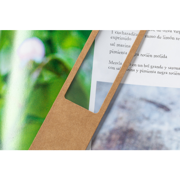 Kigan - zakładka ze szkłem powiększającym